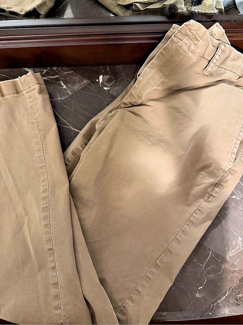 American Eagle Men’s Khaki Pants